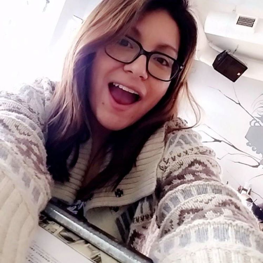 Meet your Posher, Ana from Cuero